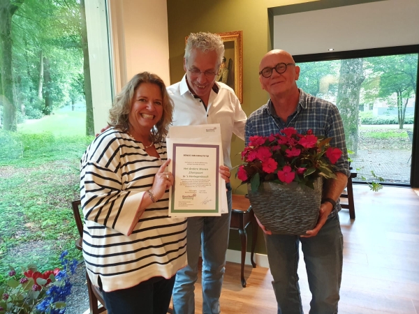 Het Andere Wonen Zilverpoort - ambassadeur Kwaliteit@ - gefeliciteerd!
